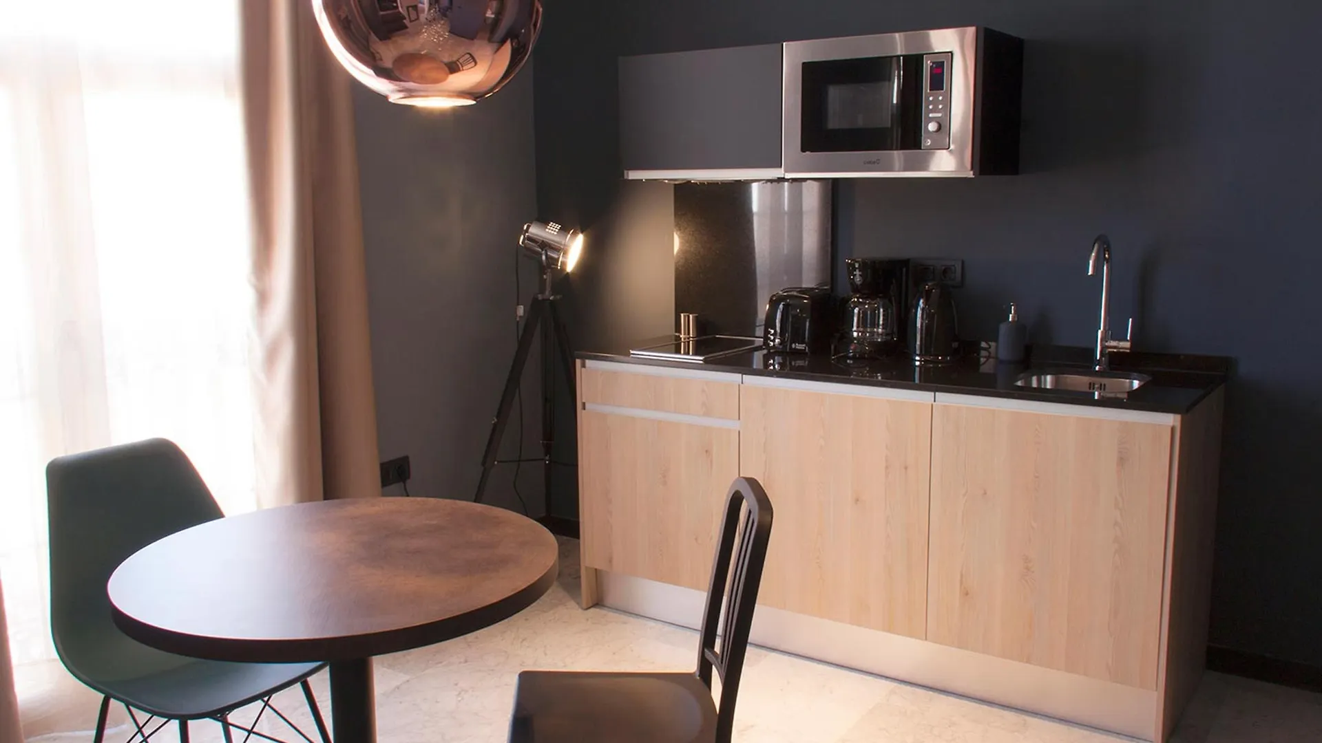 Nono Apartments by Charming Stay contacts