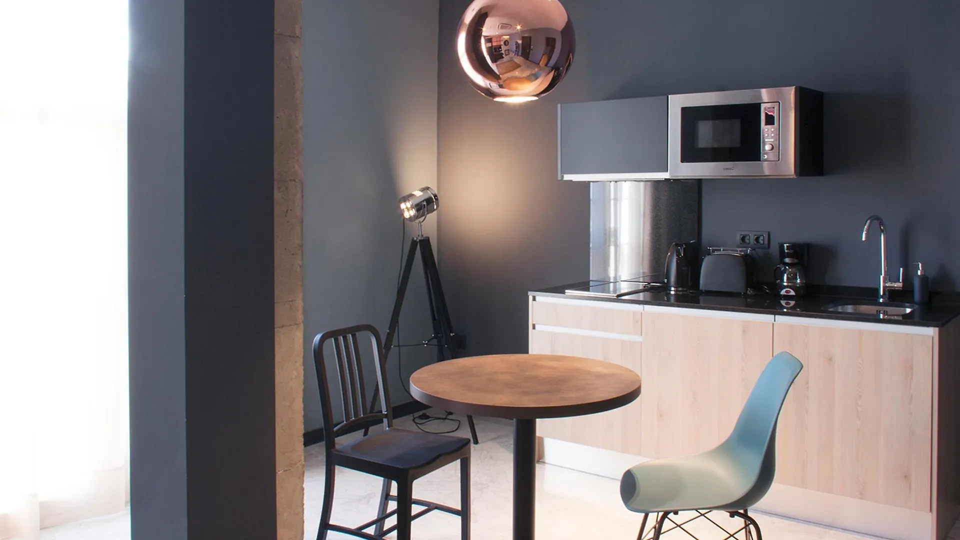 Apartamentos NONO by Charming Stay Málaga 0*,